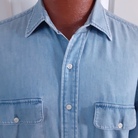 Polo Ralph Lauren, Chambray, Button Flap Pocket Front, Cotton LS Shirt, Size M - Picture 8 of 10